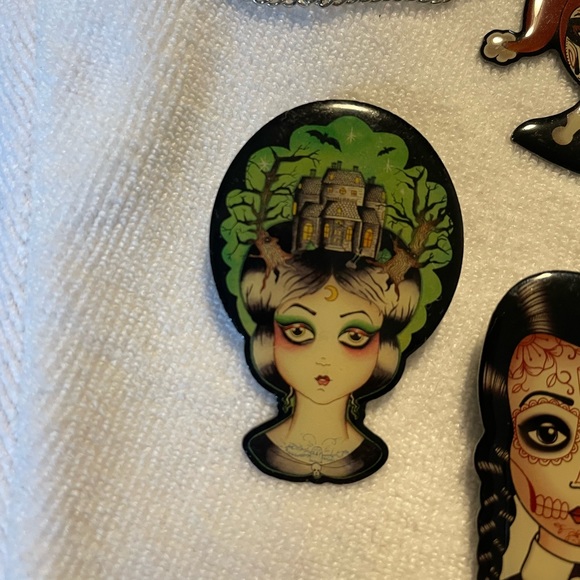 Halloween Jewelry Haul - Picture 5 of 7